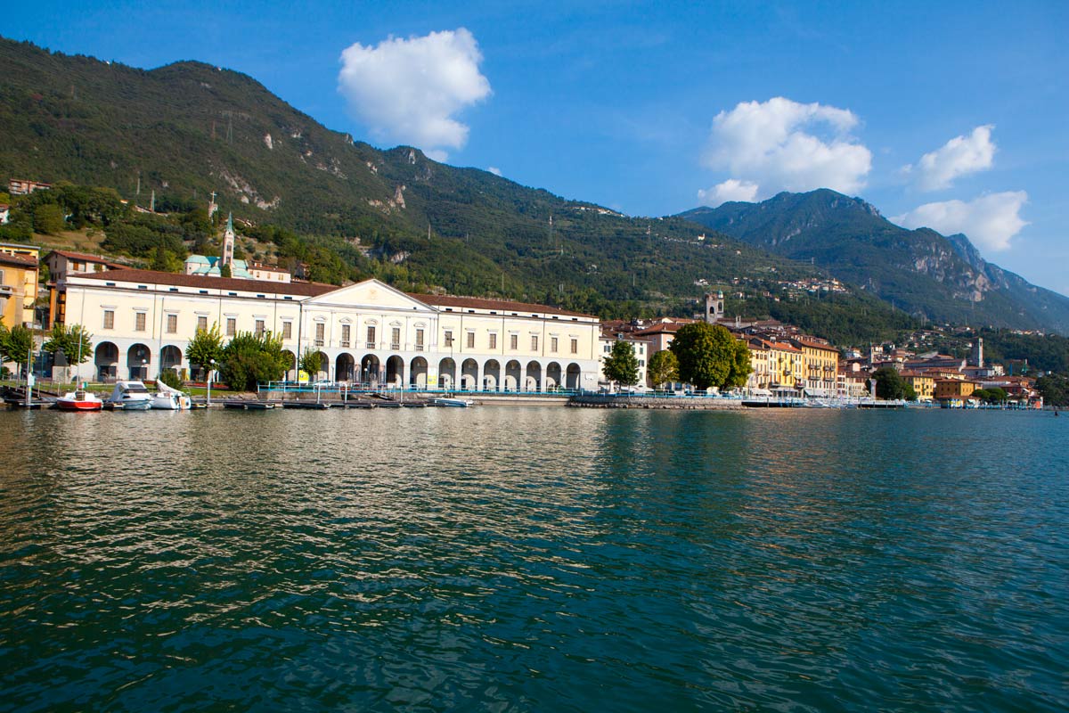 iseo-lake-Lovere.jpg
